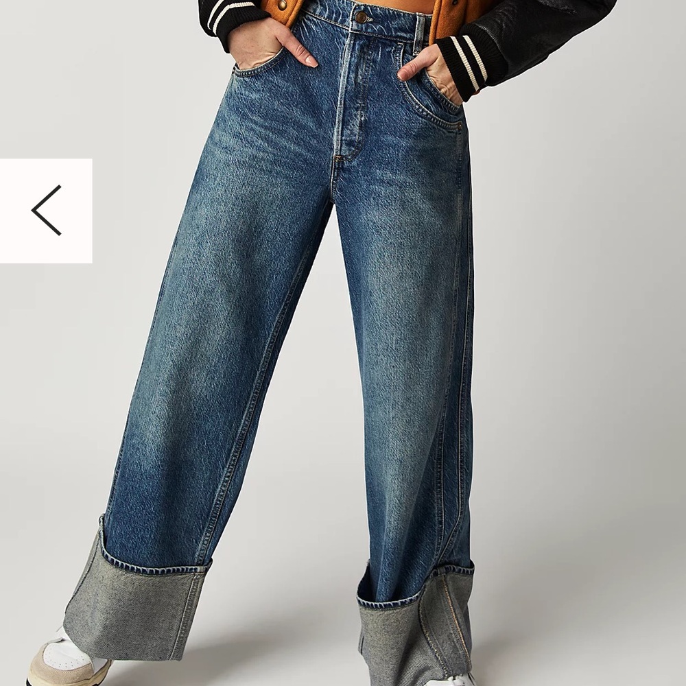 We The Free Final Countdown Cuffed Low-Rise Jeans - Picture 4 of 9